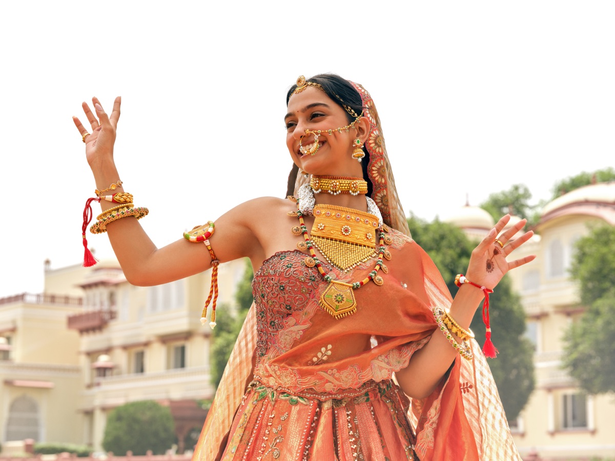 Bride dancing at the palace